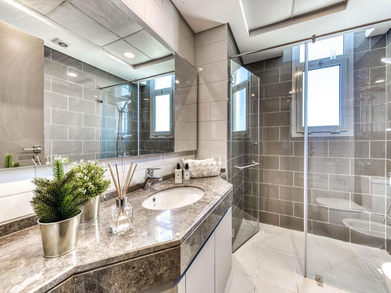 صورة شقة للإيجار في جزر امواج #1902 8