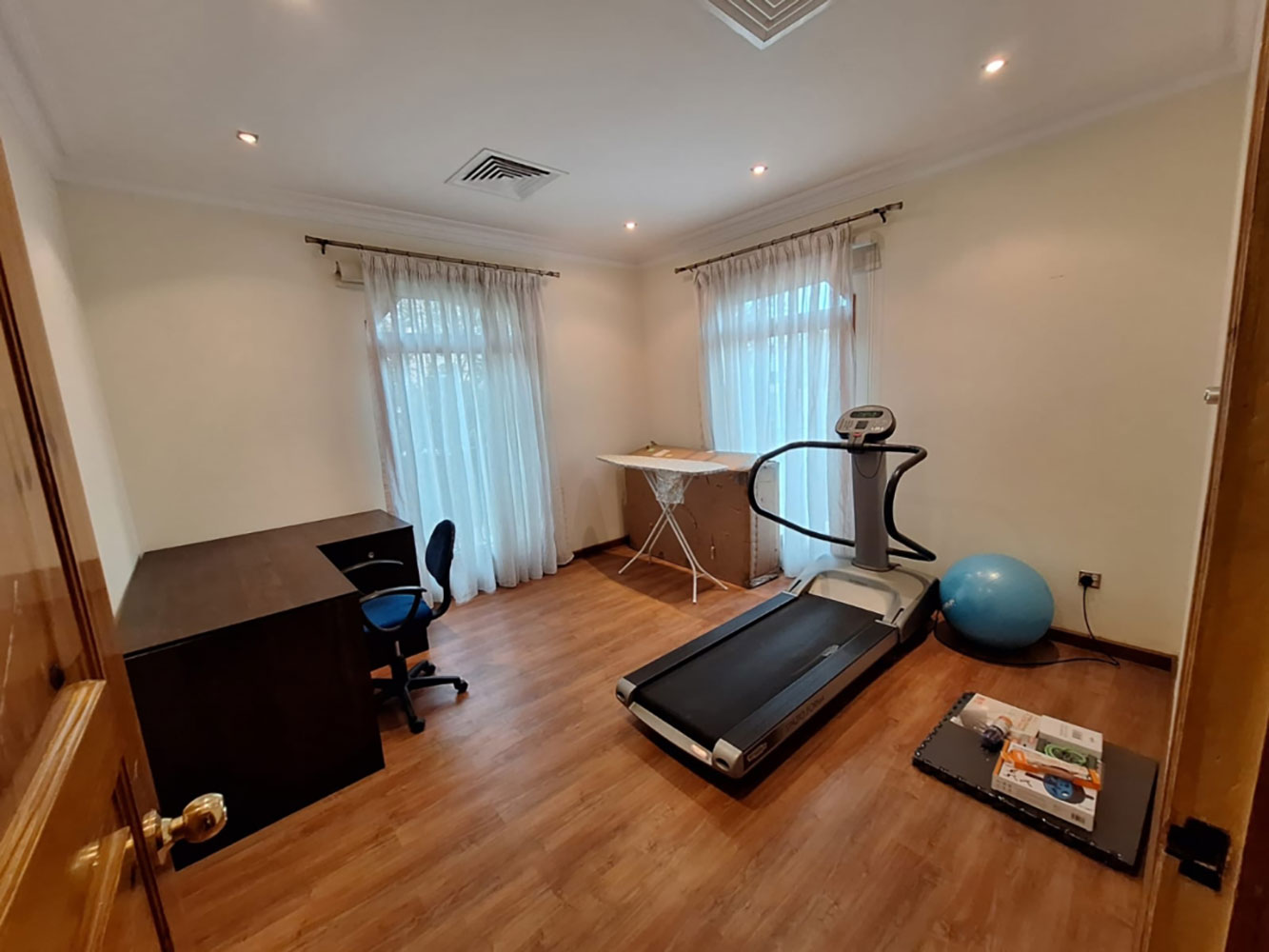 صورة فيلا للإيجار في الجفير #1915 7