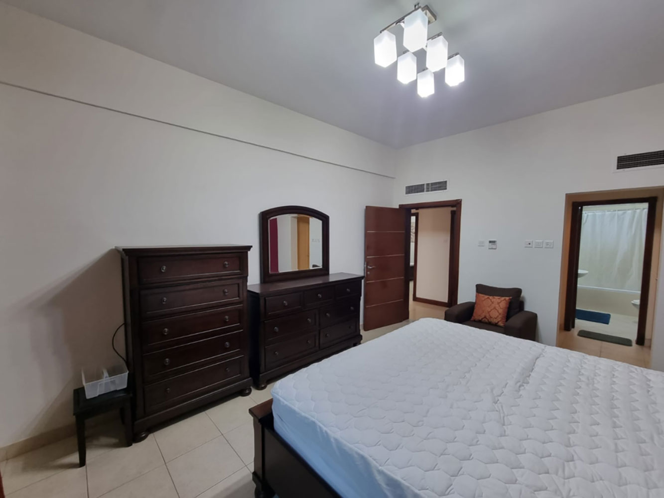 صورة شقة للبيع في جزر امواج #1934 3