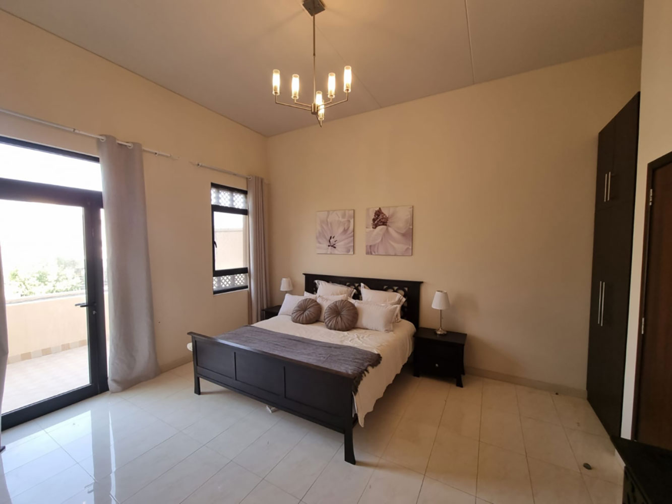 صورة فيلا للبيع في جزر امواج #1965 1