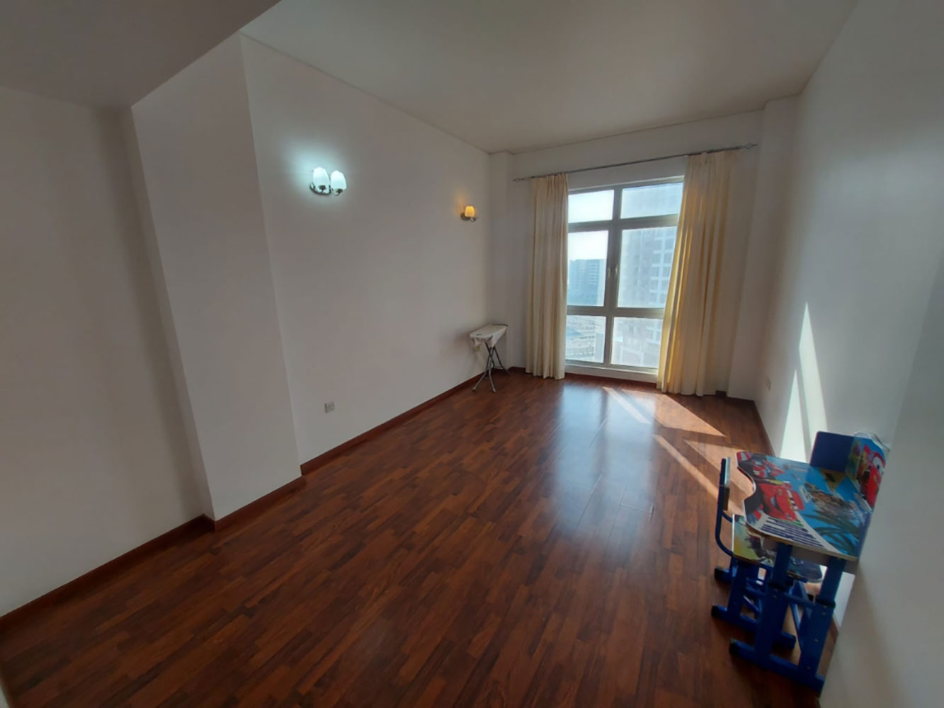 Apartment for Sale in Amwaj Island Image #1992 3