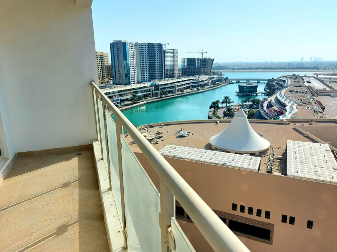 Apartment for Sale in Amwaj Island Image #1992 0