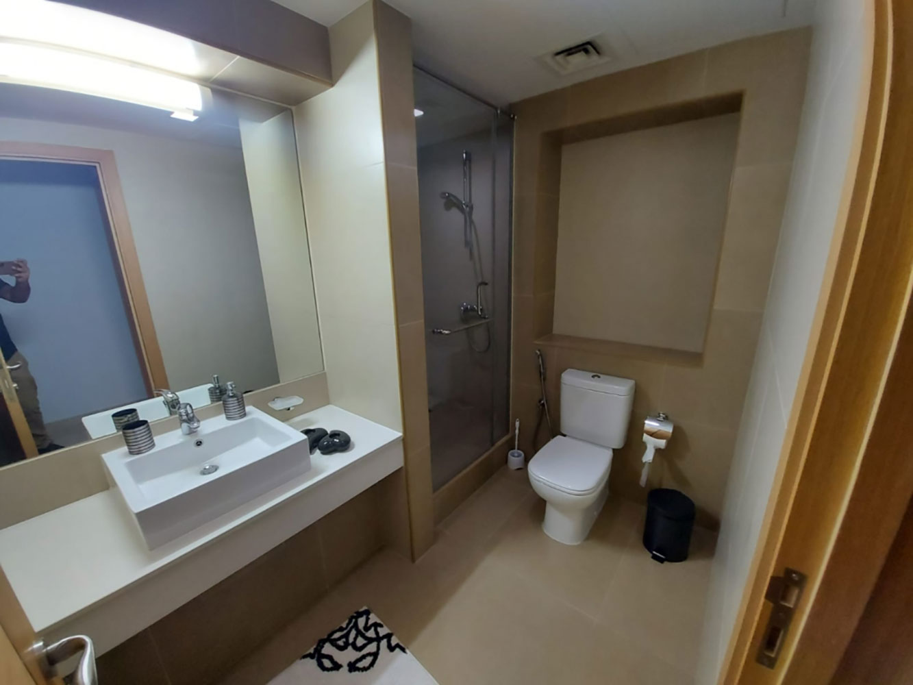 Apartment for Rent in Amwaj Island Image #2015 4