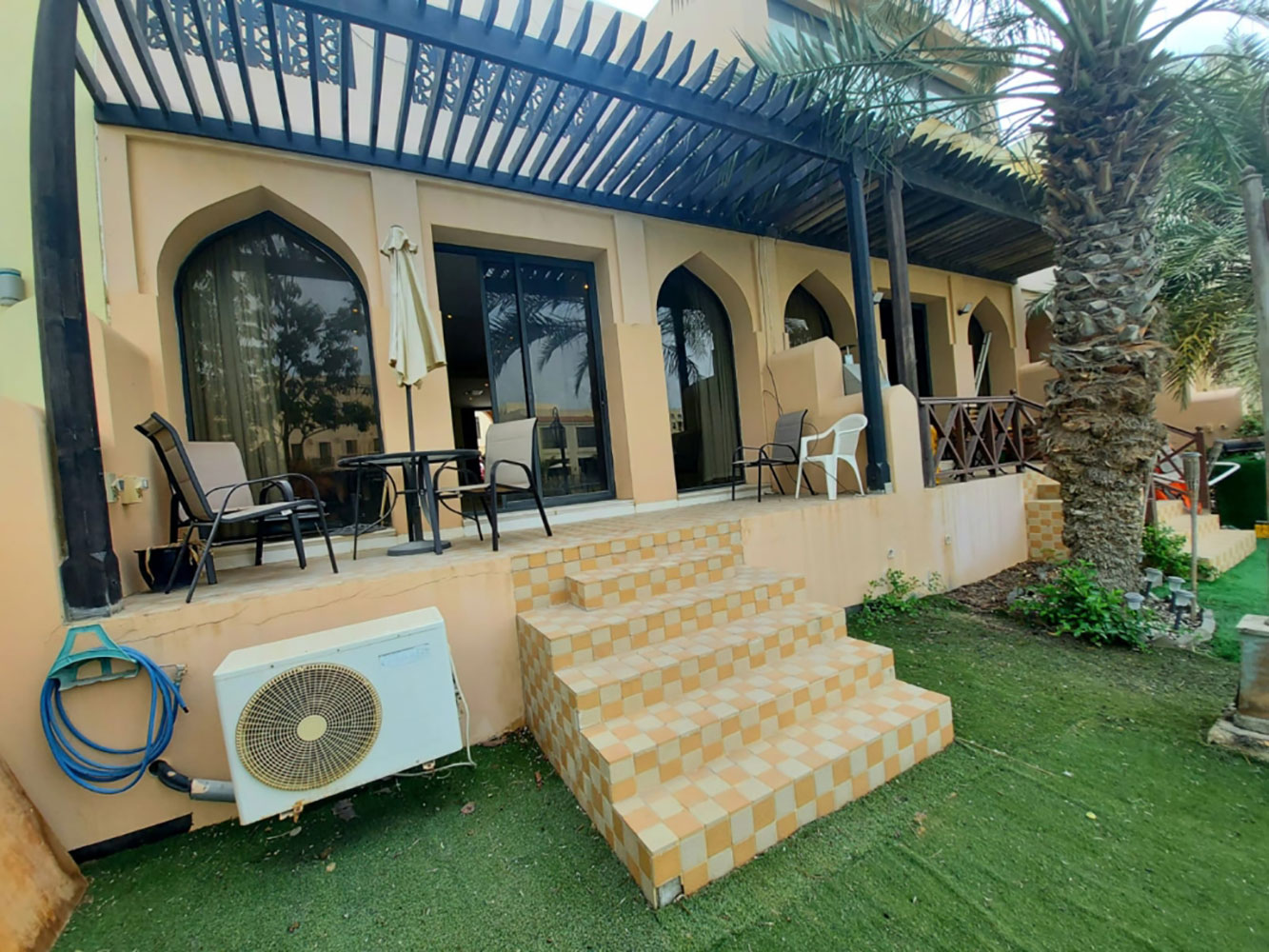 صورة فيلا للبيع في جزر امواج #2049 1