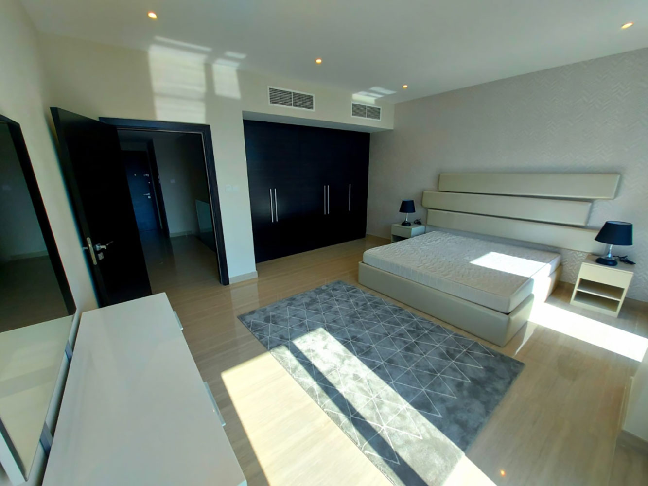 Apartment for Rent in Amwaj Island Image #2051 7