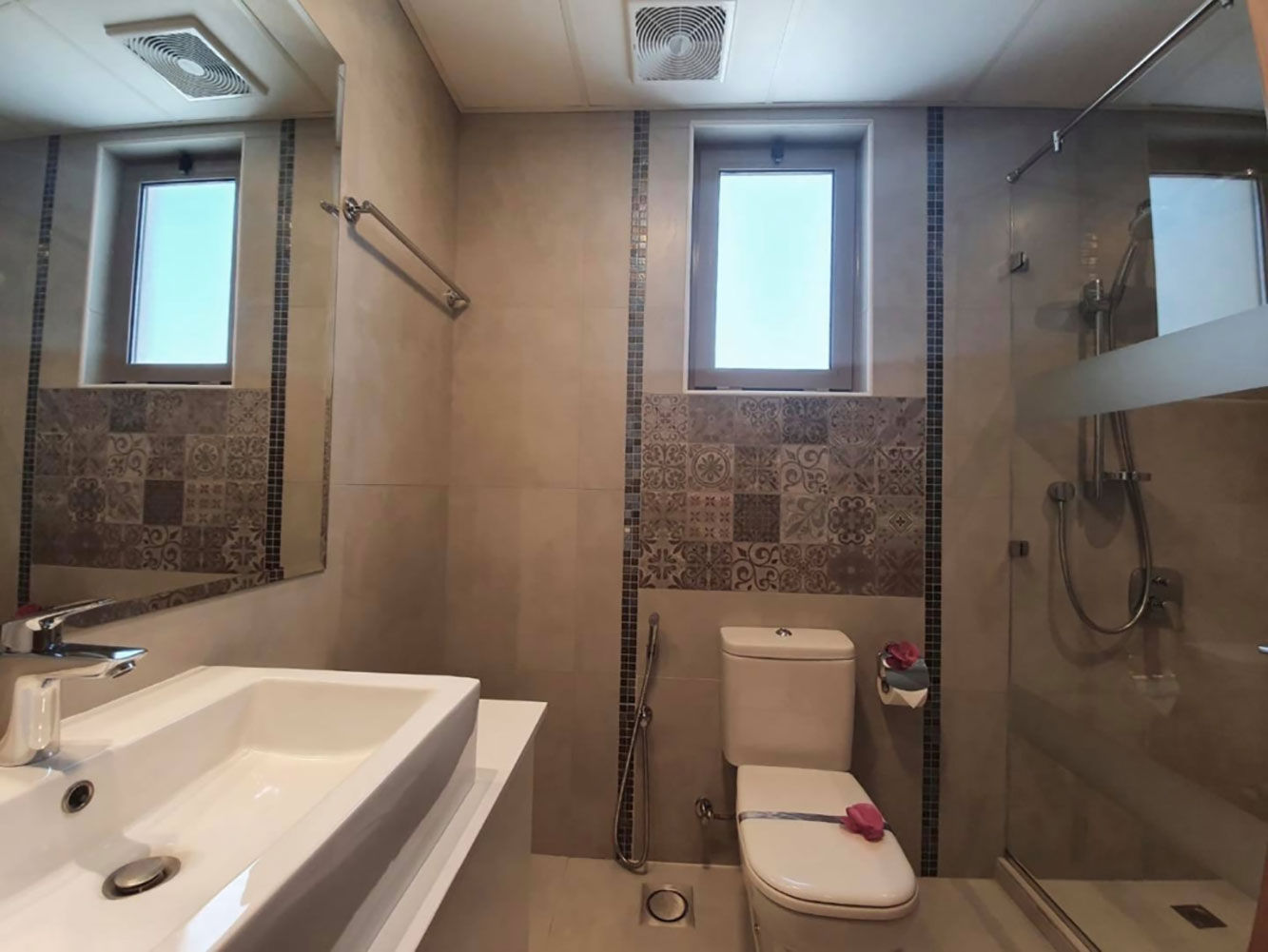 Apartment for Rent in Amwaj Island Image #2052 2