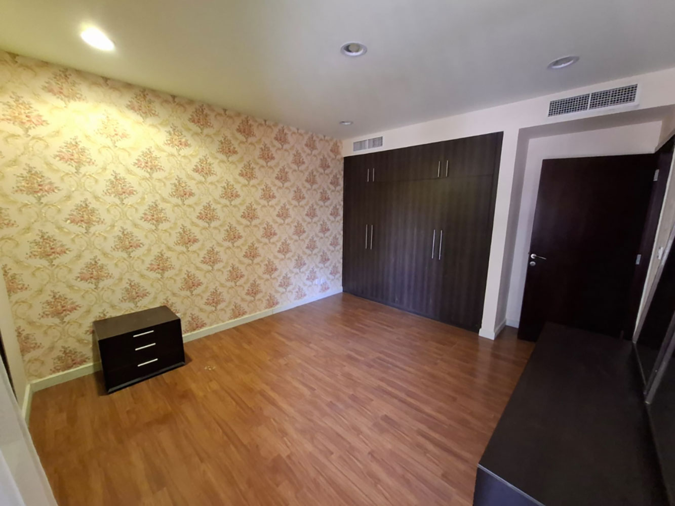 Apartment for Sale in Amwaj Island Image #2072 5