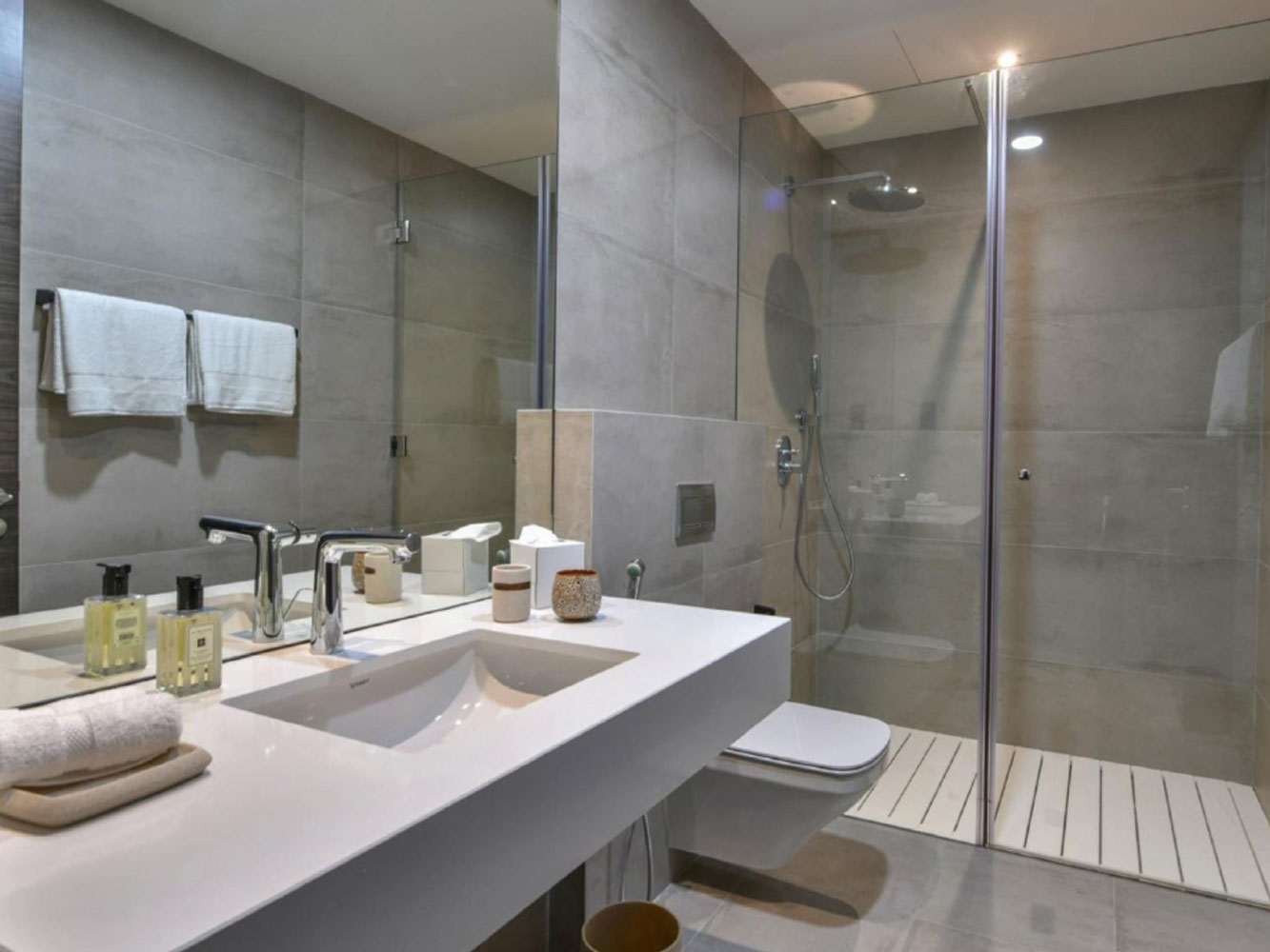 Apartment for Sale in Bahrain Bay Image #2086 8