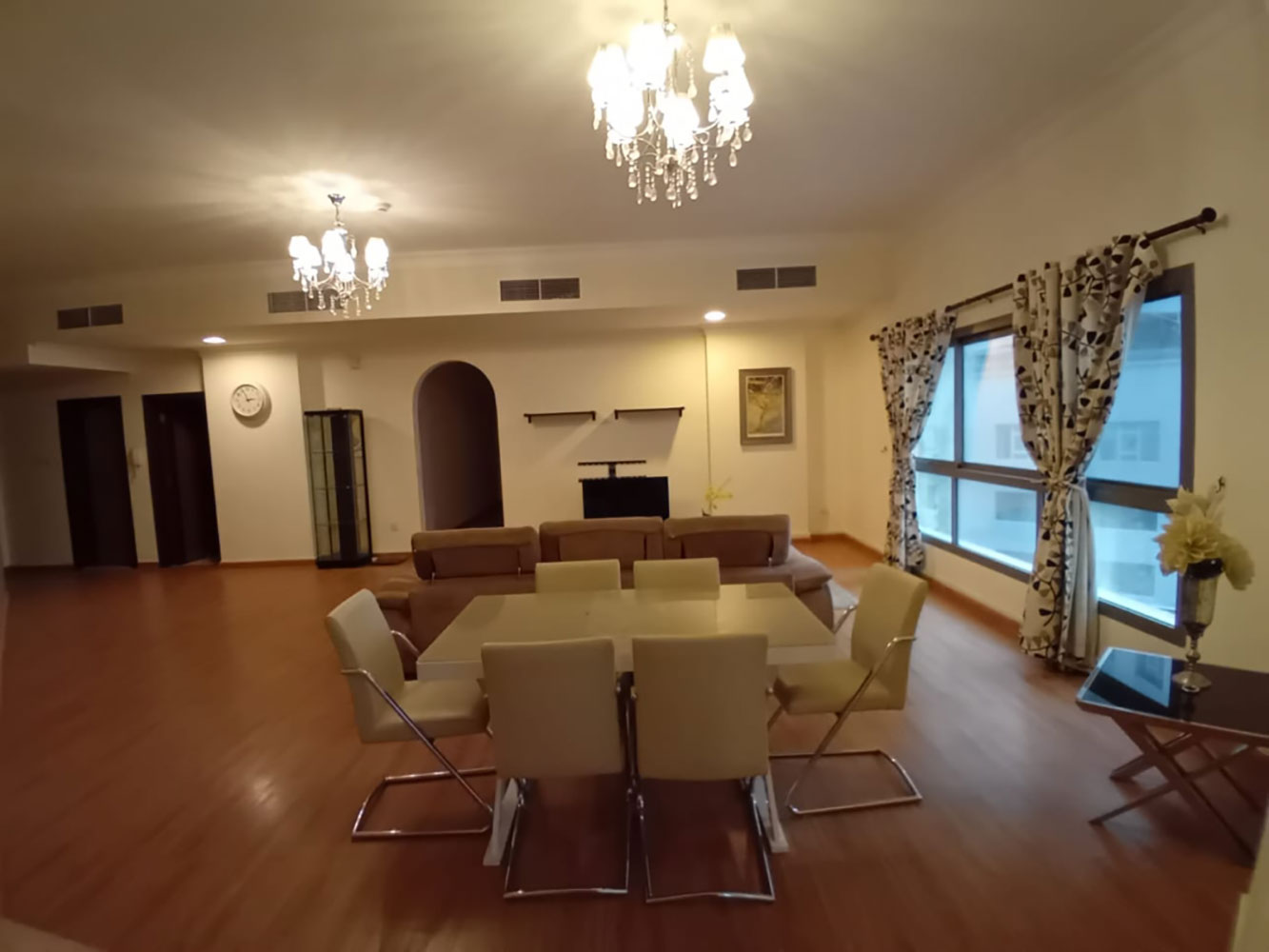 Apartment for Sale in Juffair Image #2096 7