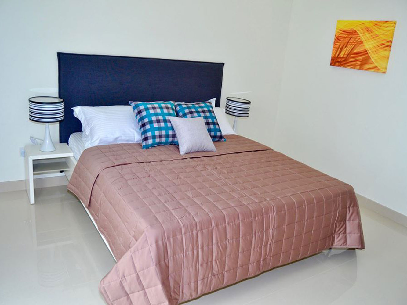 Apartment for Rent in Amwaj Island Image #2128 3