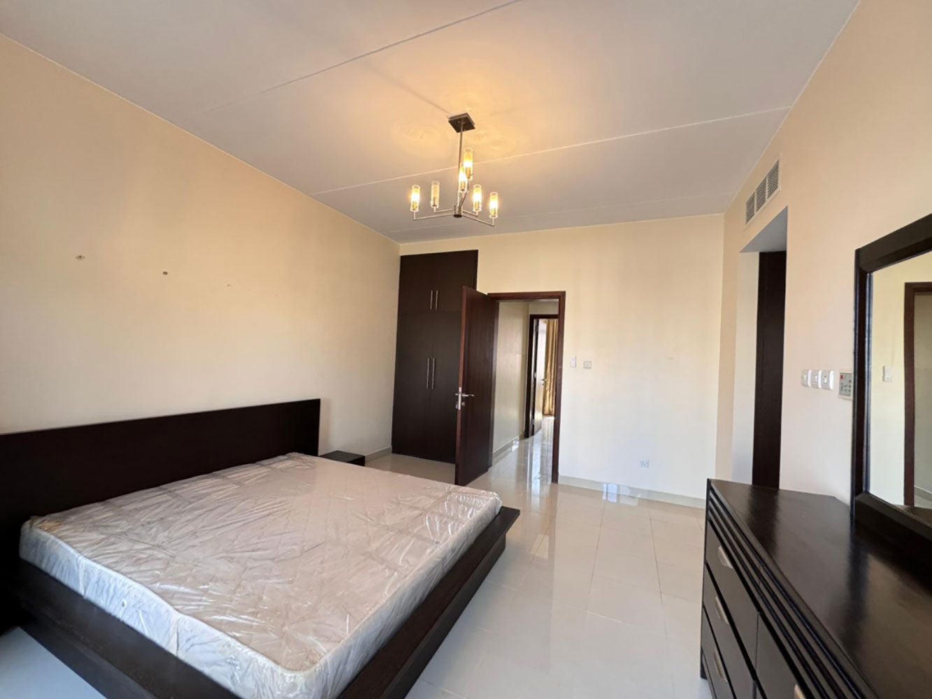Villa for Rent in Juffair Image #2272 3