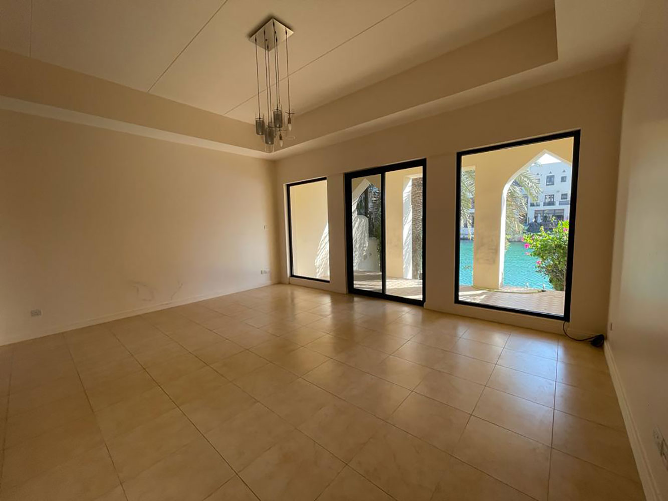 Villa for Rent in Amwaj Island Image #2273 3