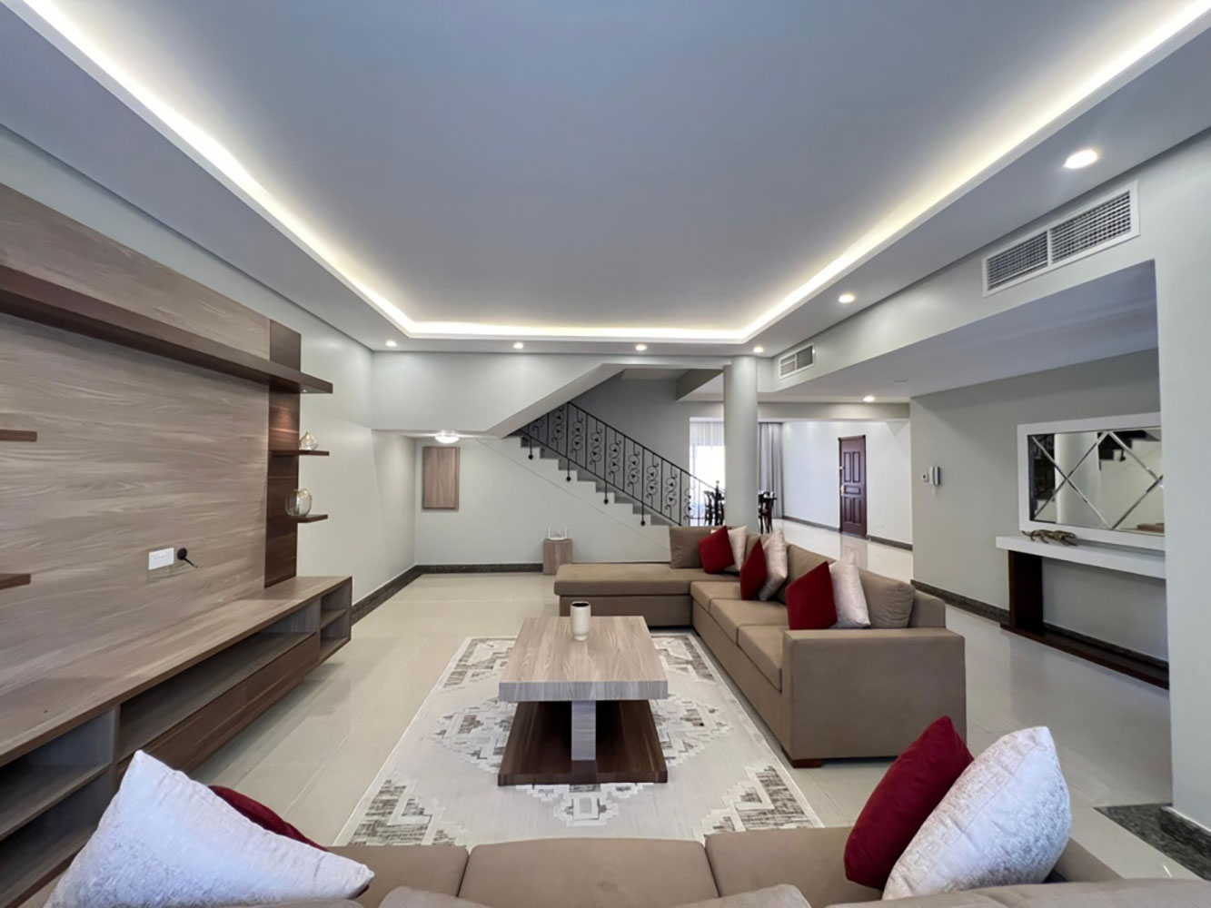 Villa for Rent in Juffair Image #2458 2