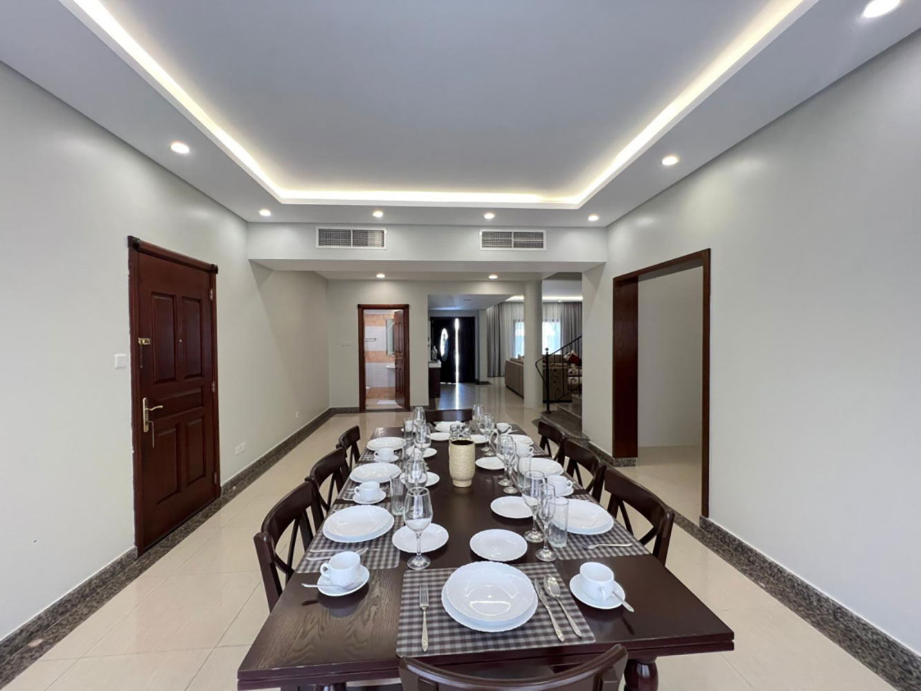 Villa for Rent in Juffair Image #2458 3