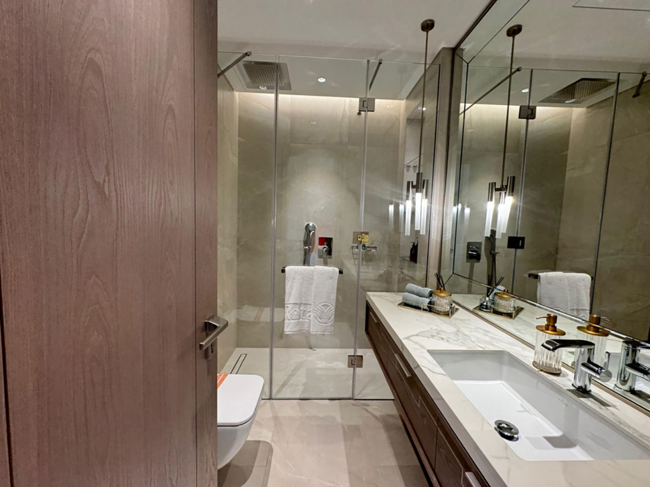 صورة شقة للإيجار في خليج البحرين #2507 4