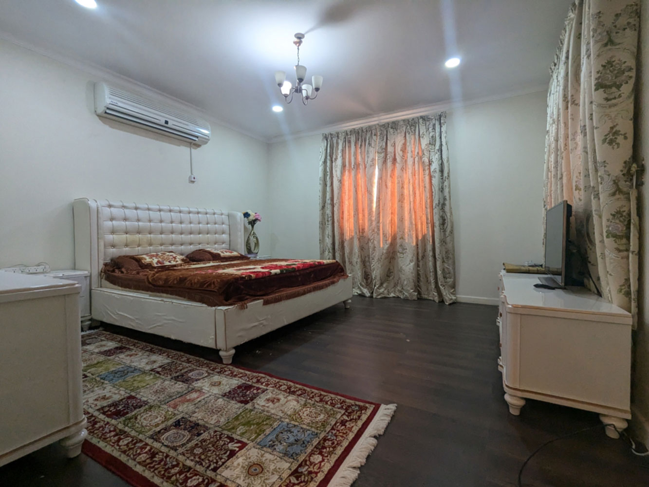 Villa for Rent in Areen Image #2523 2