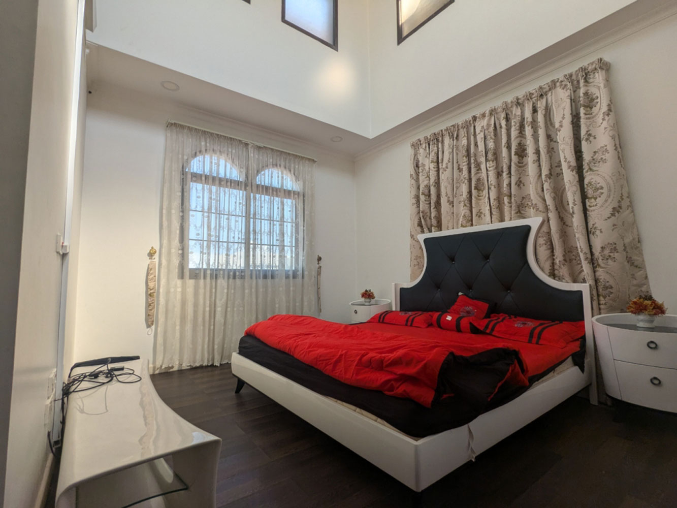 Villa for Rent in Areen Image #2523 4