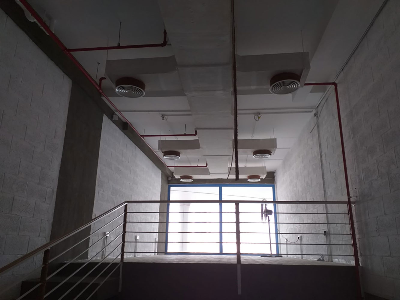 صورة محل للإيجار في ضاحية السيف #381 2