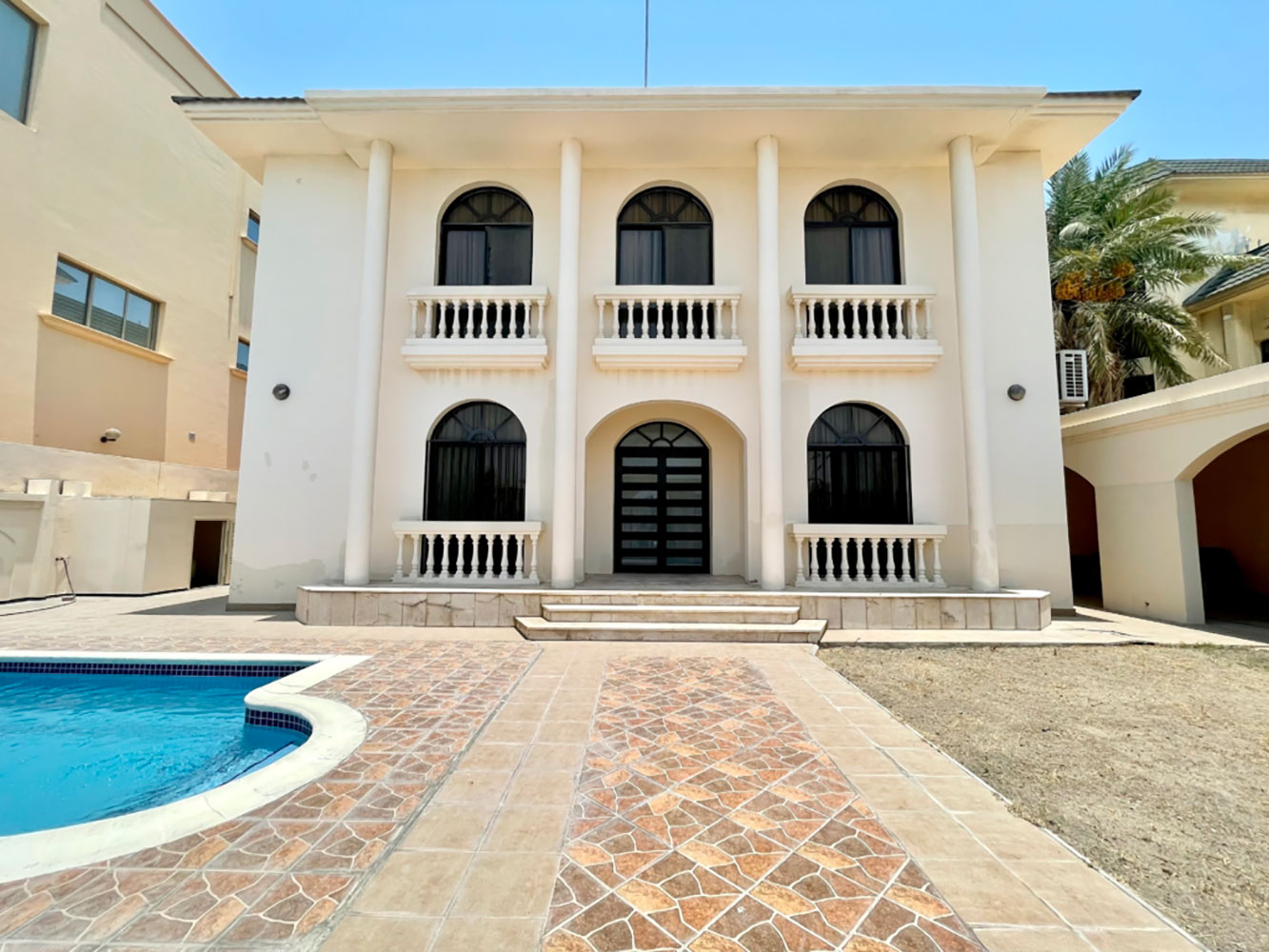 صورة فيلا للإيجار في توبلي #425 3