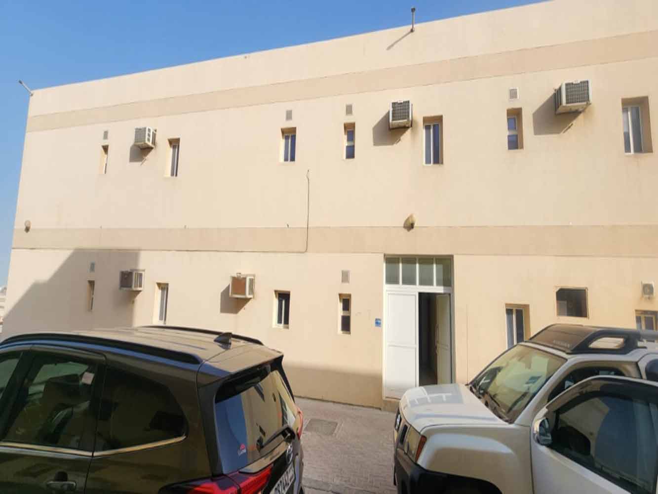 صورة مبنى للبيع في عسكر #5431 0 