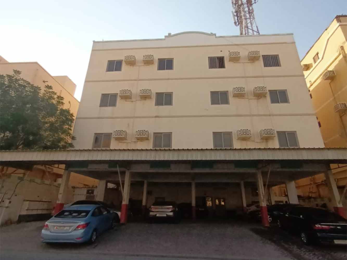 صورة مبنى للبيع في مدينة حمد #5433 0 