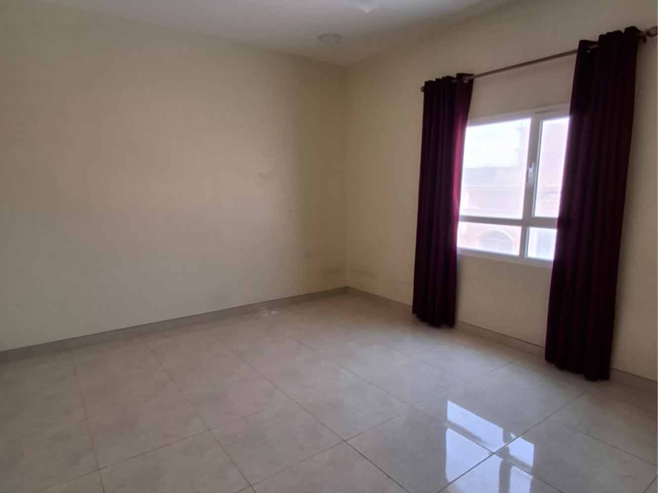 صورة شقة للإيجار في سترة #5441 1