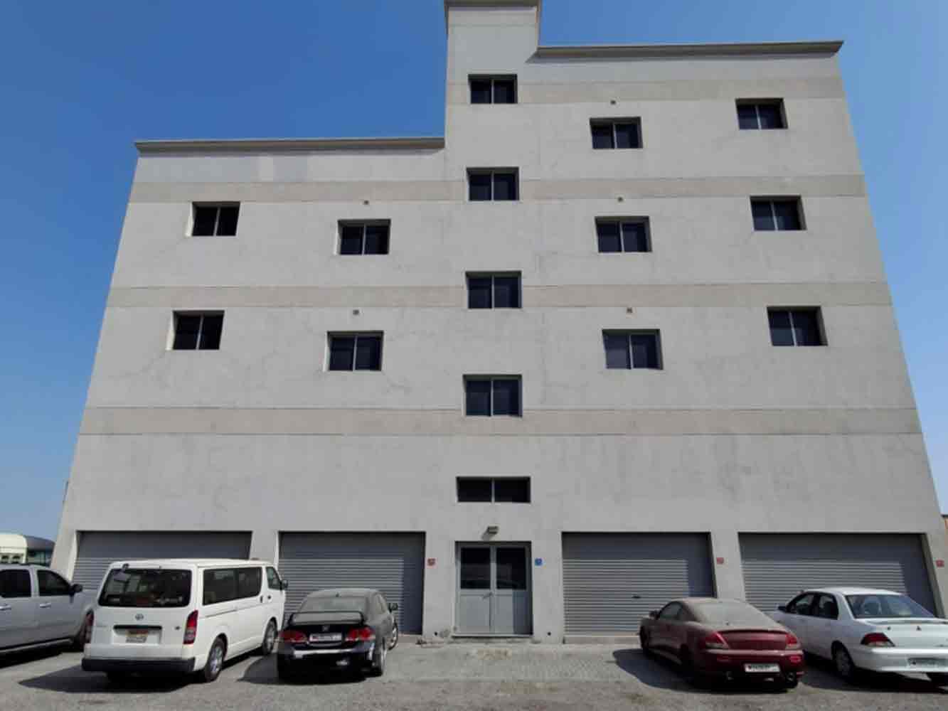 صورة مبنى للإيجار في سترة #5444 0 