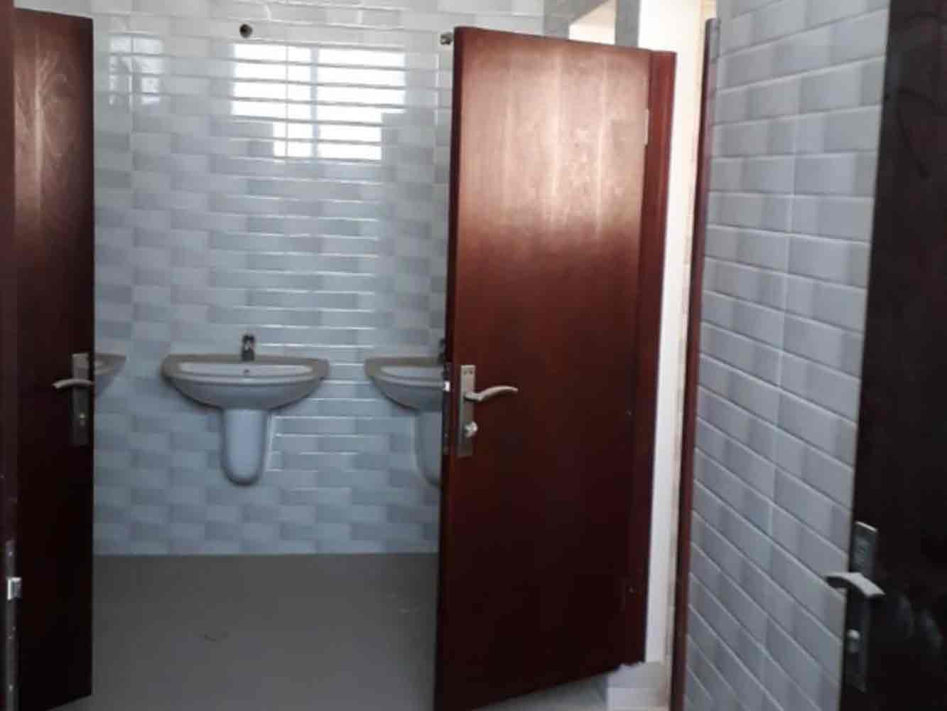 صورة مبنى للبيع في سترة #5446 5