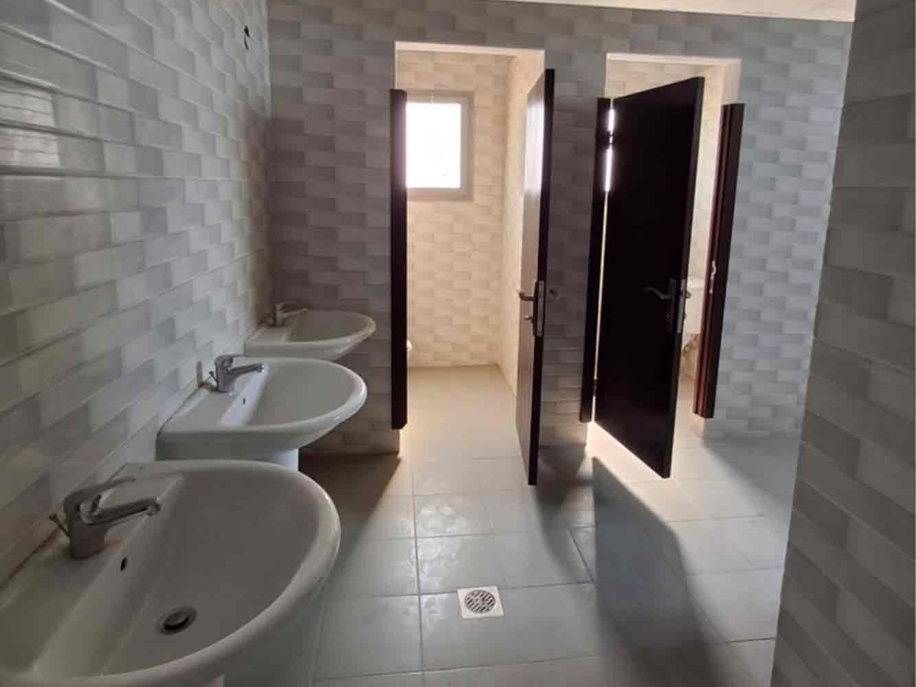 صورة مبنى للبيع في سترة #5446 6