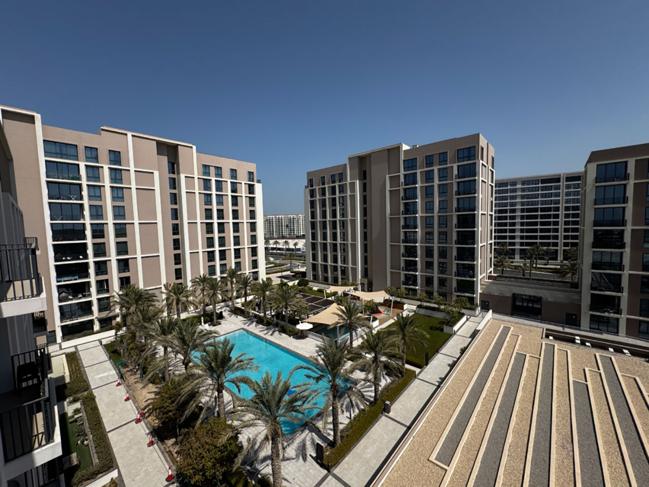 صورة شقة للبيع في مراسي البحرين #5637 2