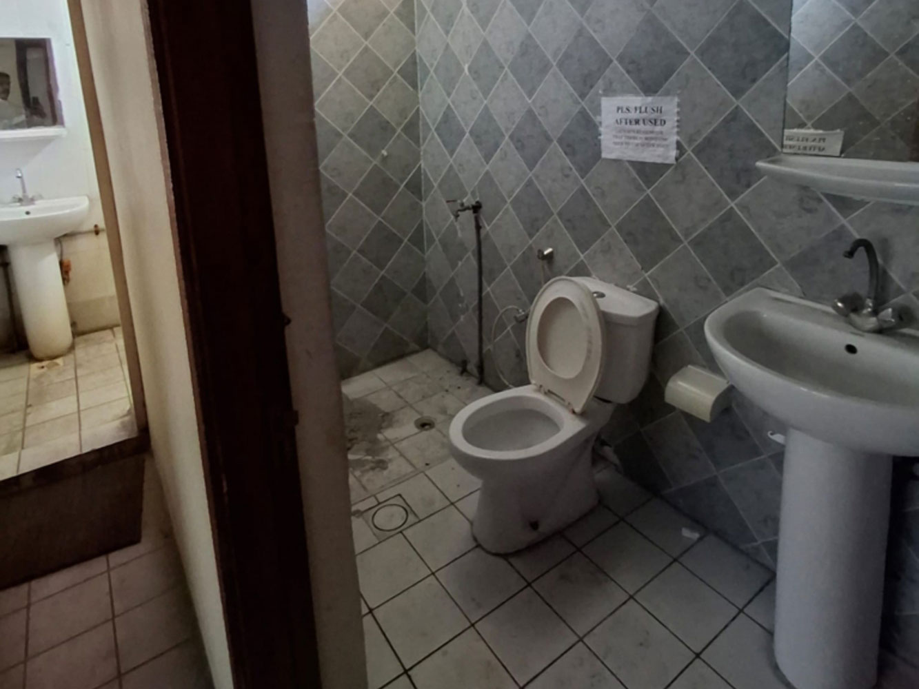 صورة مخزن للإيجار في سترة #6750 1