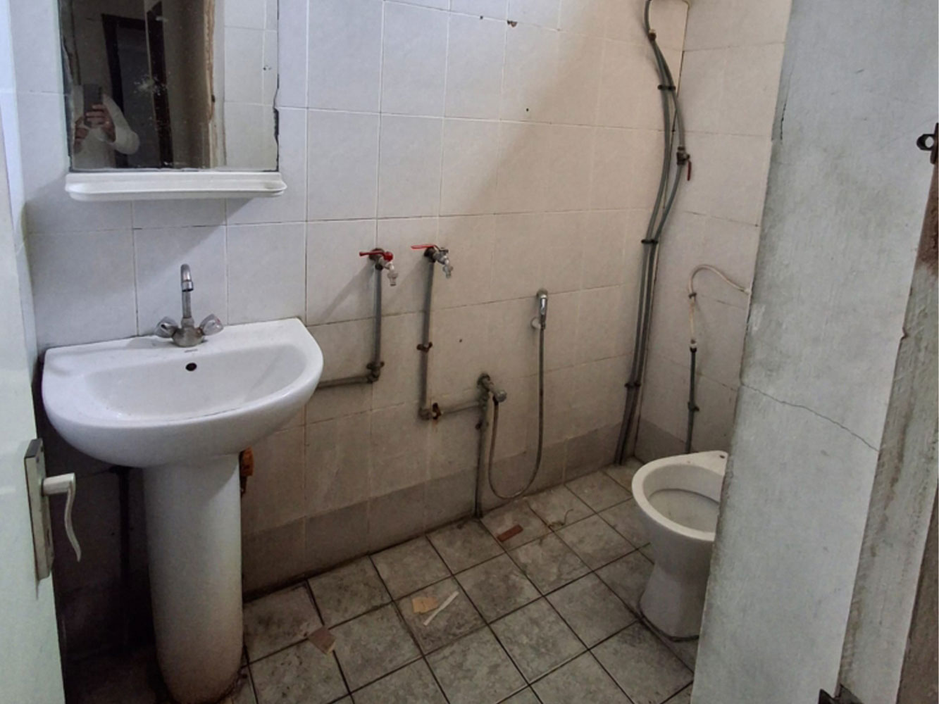 صورة مخزن للإيجار في سترة #6750 3