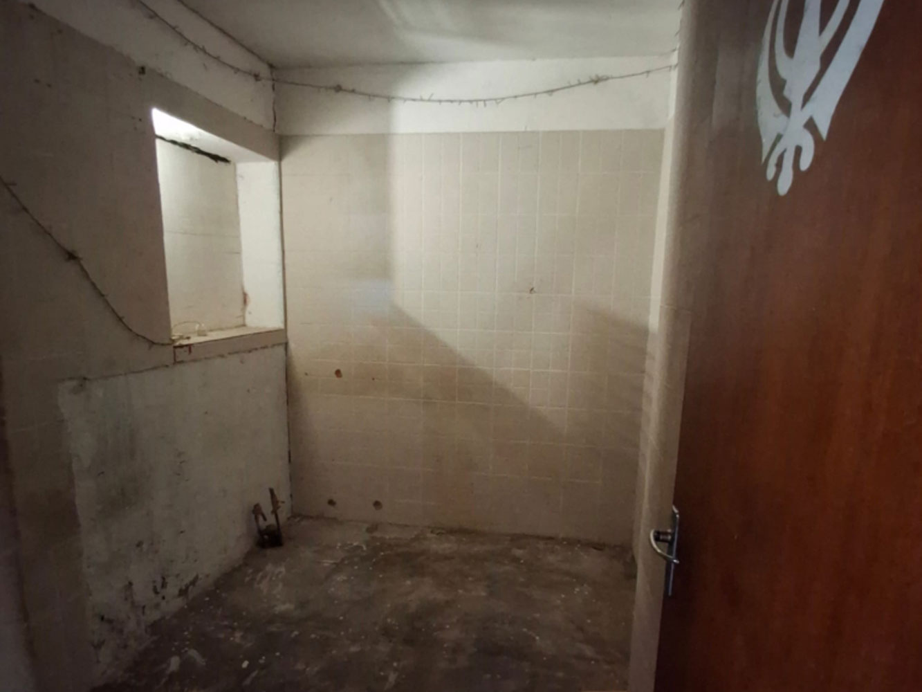 صورة مخزن للإيجار في سترة #6750 2