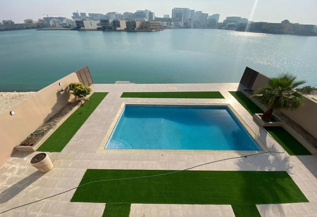 Villa for Sale in Amwaj Island Image #8828 0