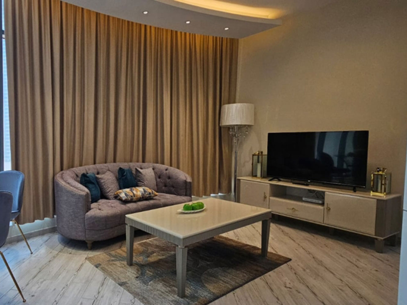 صورة شقة للإيجار في ضاحية السيف #5566 1