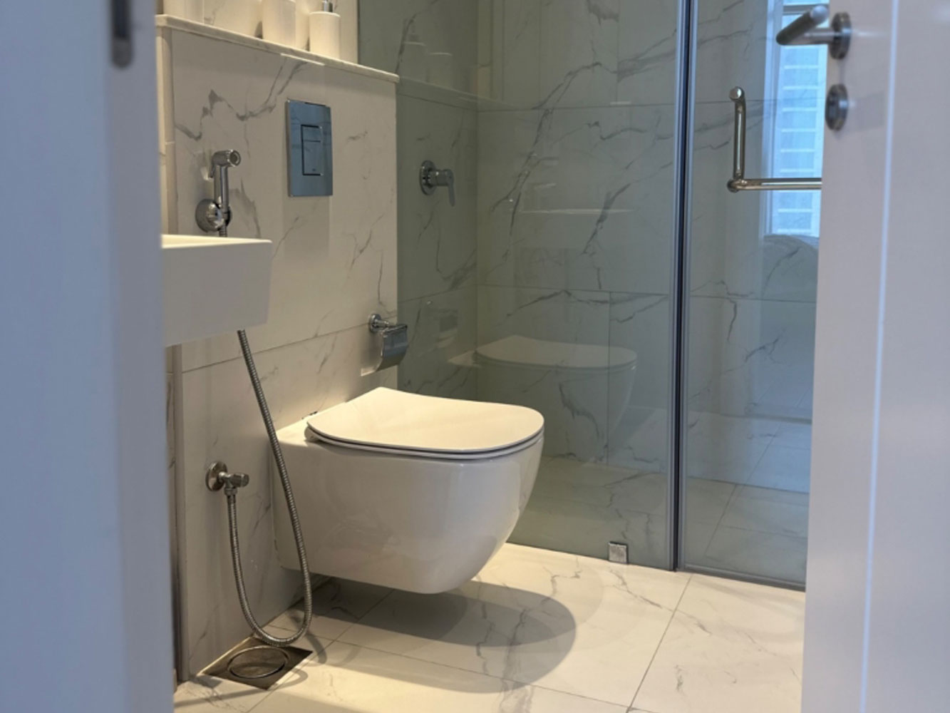 صورة شقة للإيجار في ضاحية السيف #5566 5