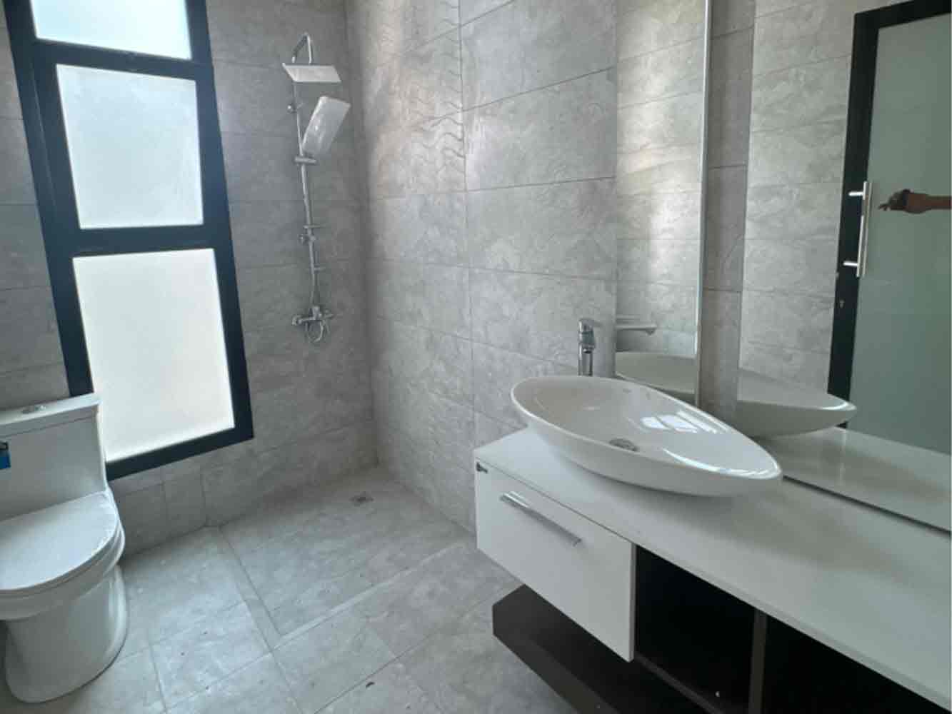 صورة فيلا للبيع في توبلي #6379 5