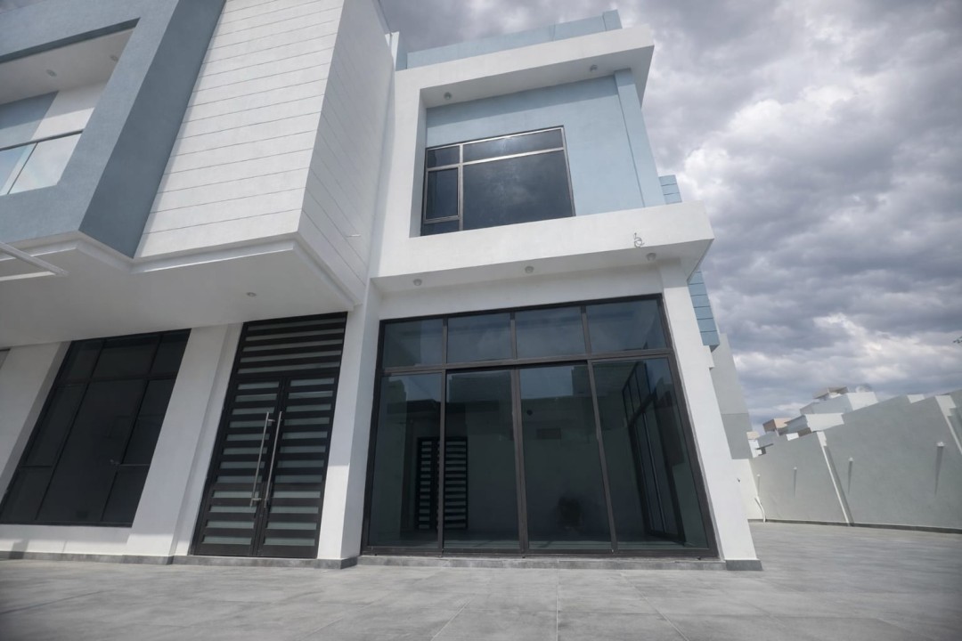 صورة فيلا للبيع في بني جمرة #9312 1