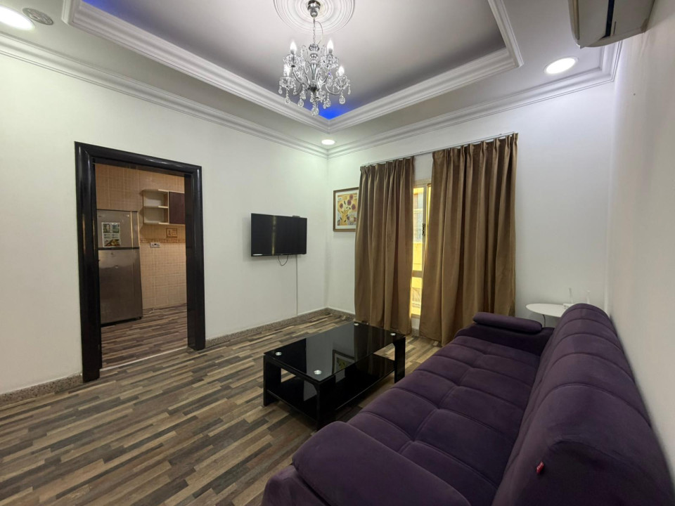 صورة شقة للإيجار في ضاحية السيف #10575 1