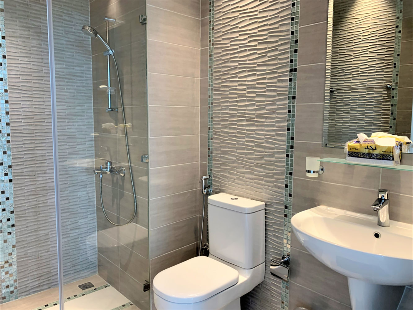 صورة شقة للإيجار في ضاحية السيف #3583 2