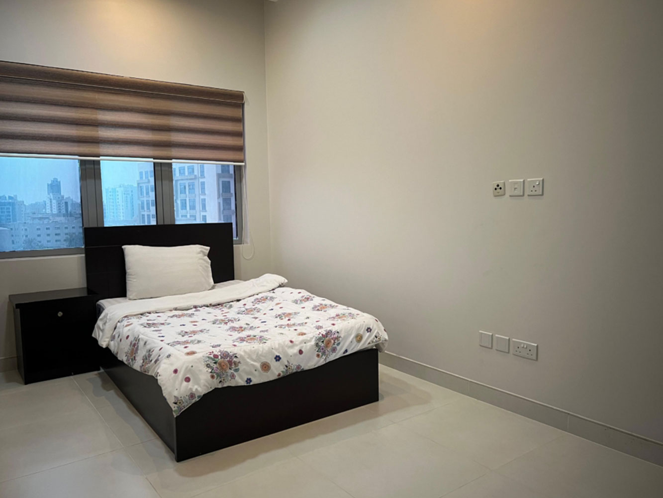 صورة شقة للإيجار في ام الحصم #3667 5