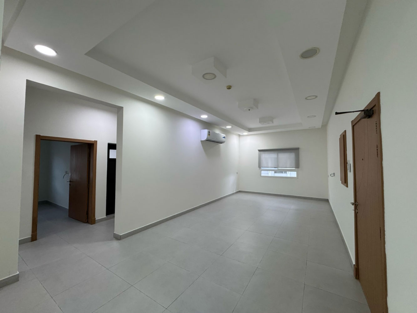 صورة شقة للإيجار في سار #3929 0 