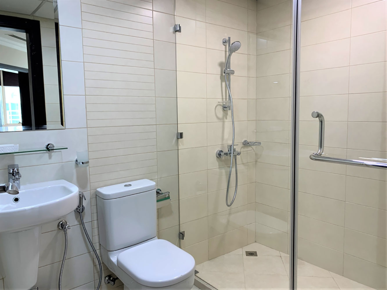 Apartment for Rent in Juffair Image #4208 3