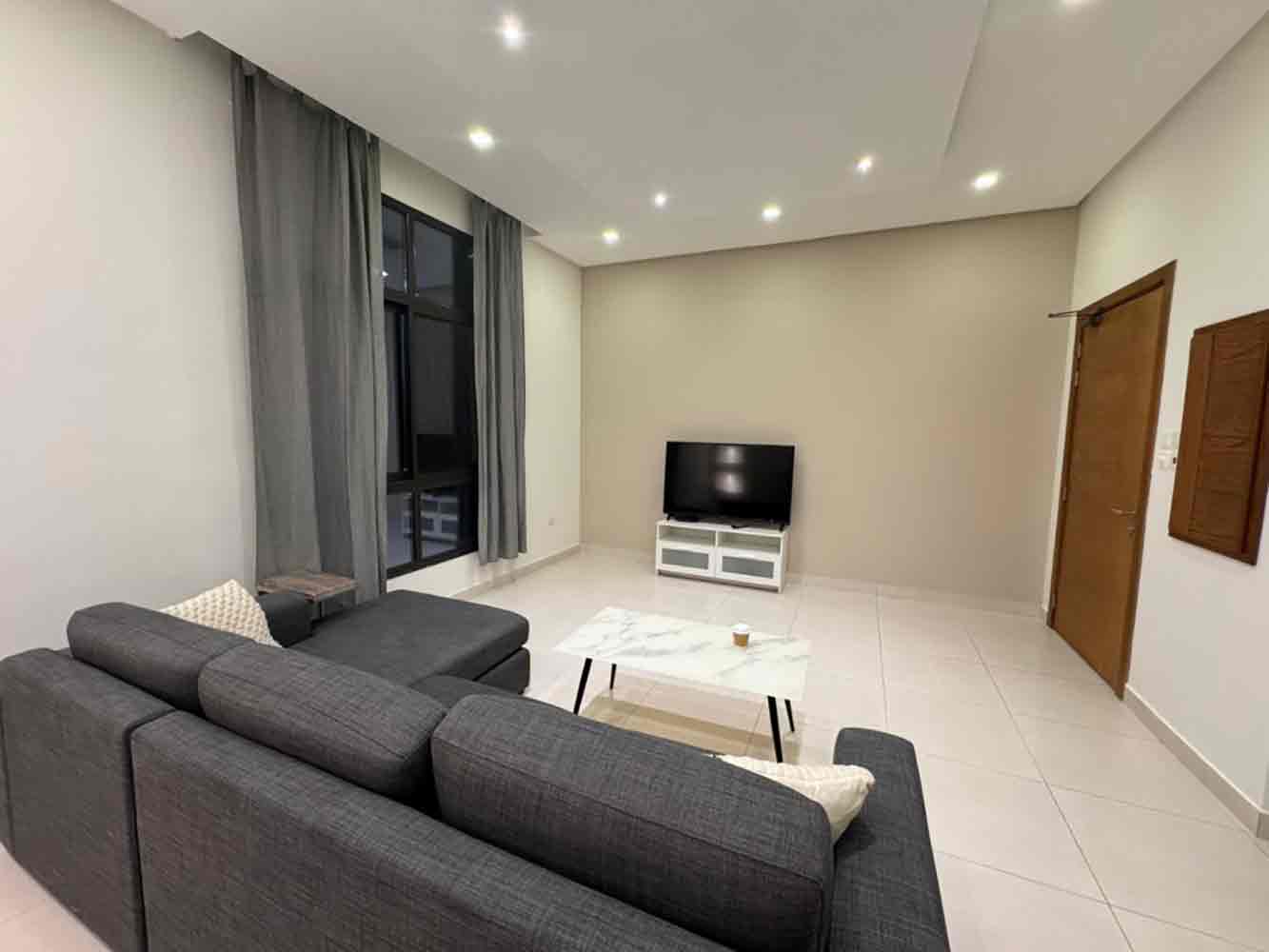 صورة شقة للإيجار في الجنبية #4337 5