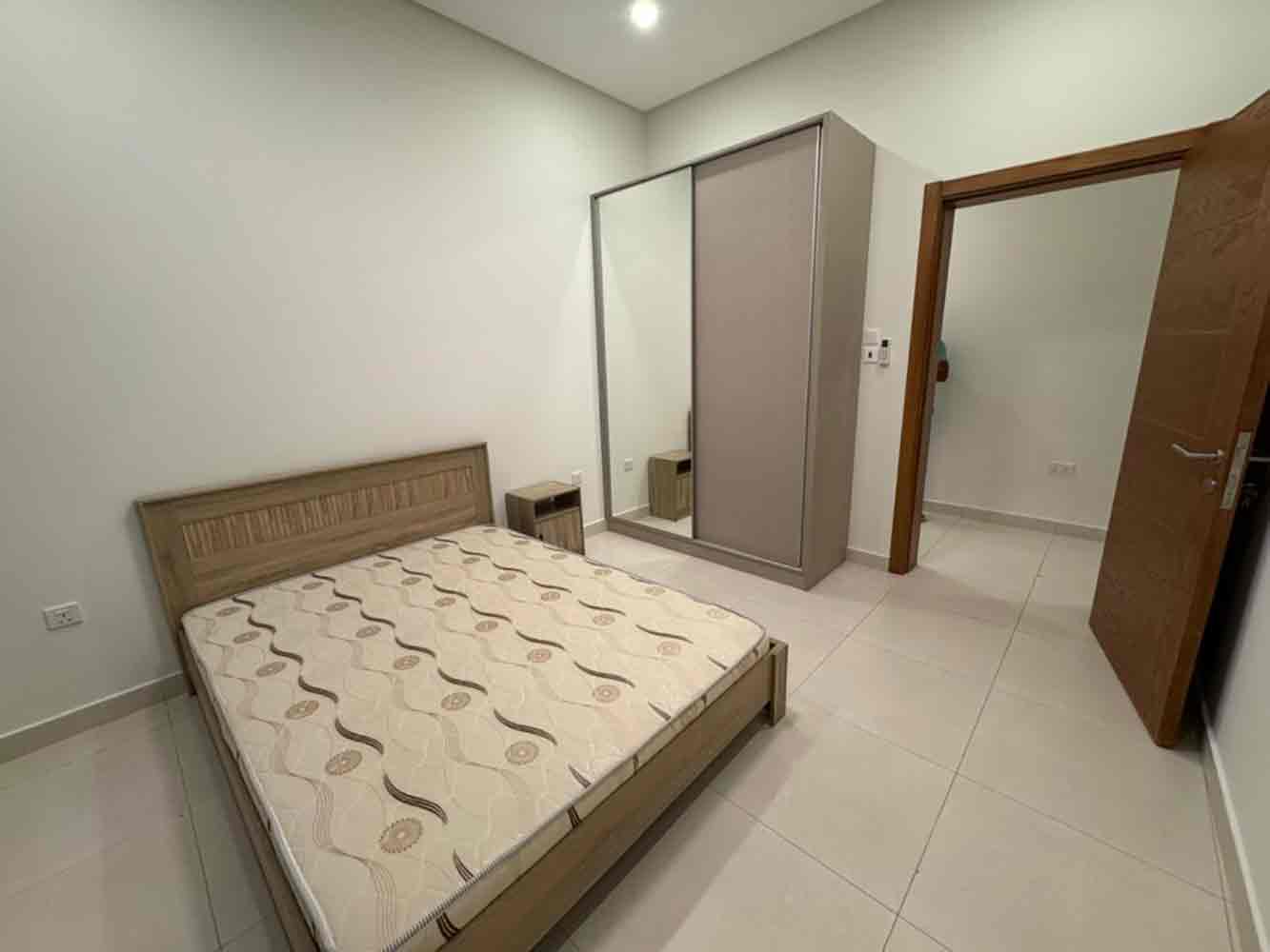 صورة شقة للإيجار في الجنبية #4337 2