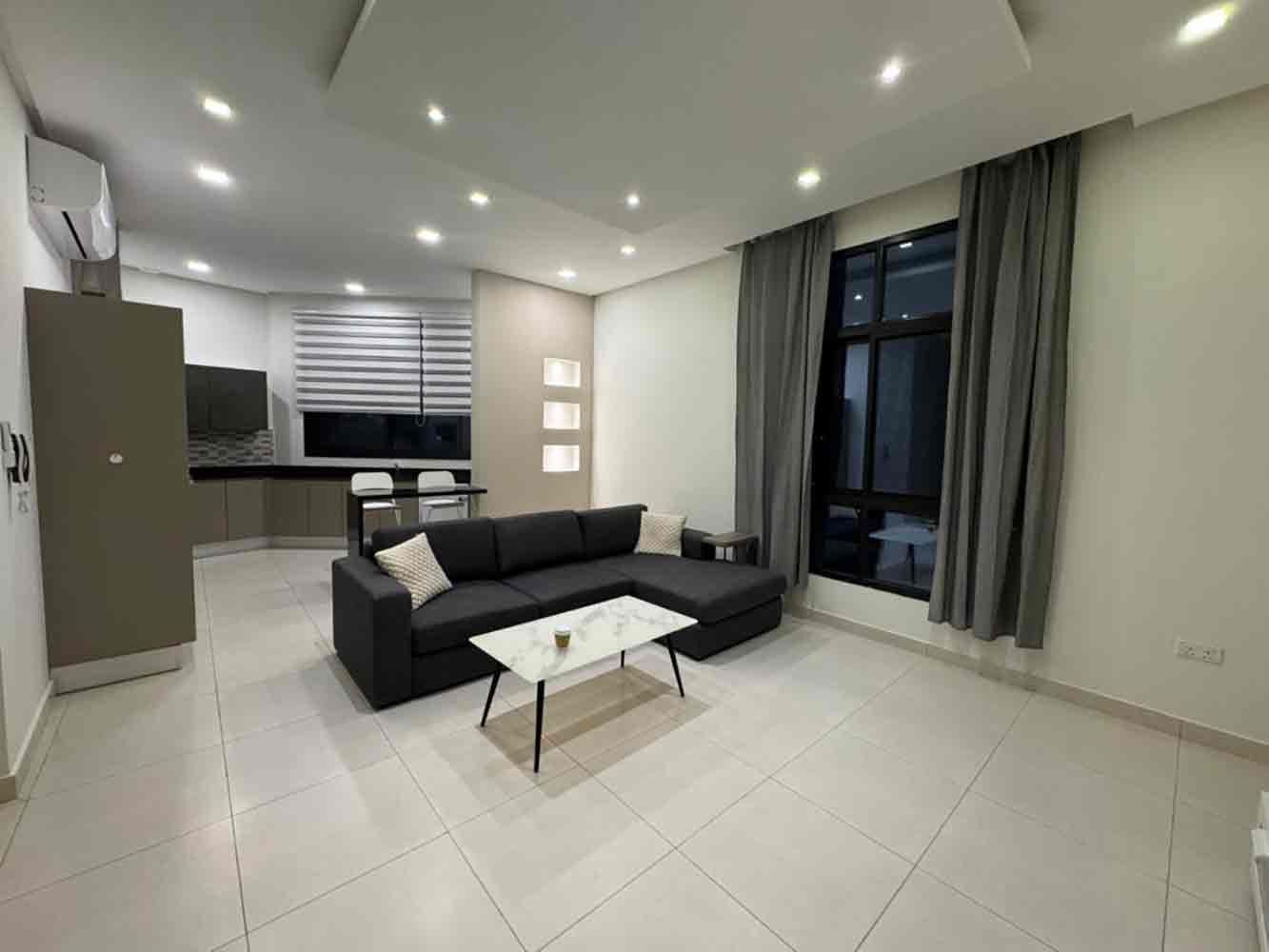 صورة شقة للإيجار في الجنبية #4337 0