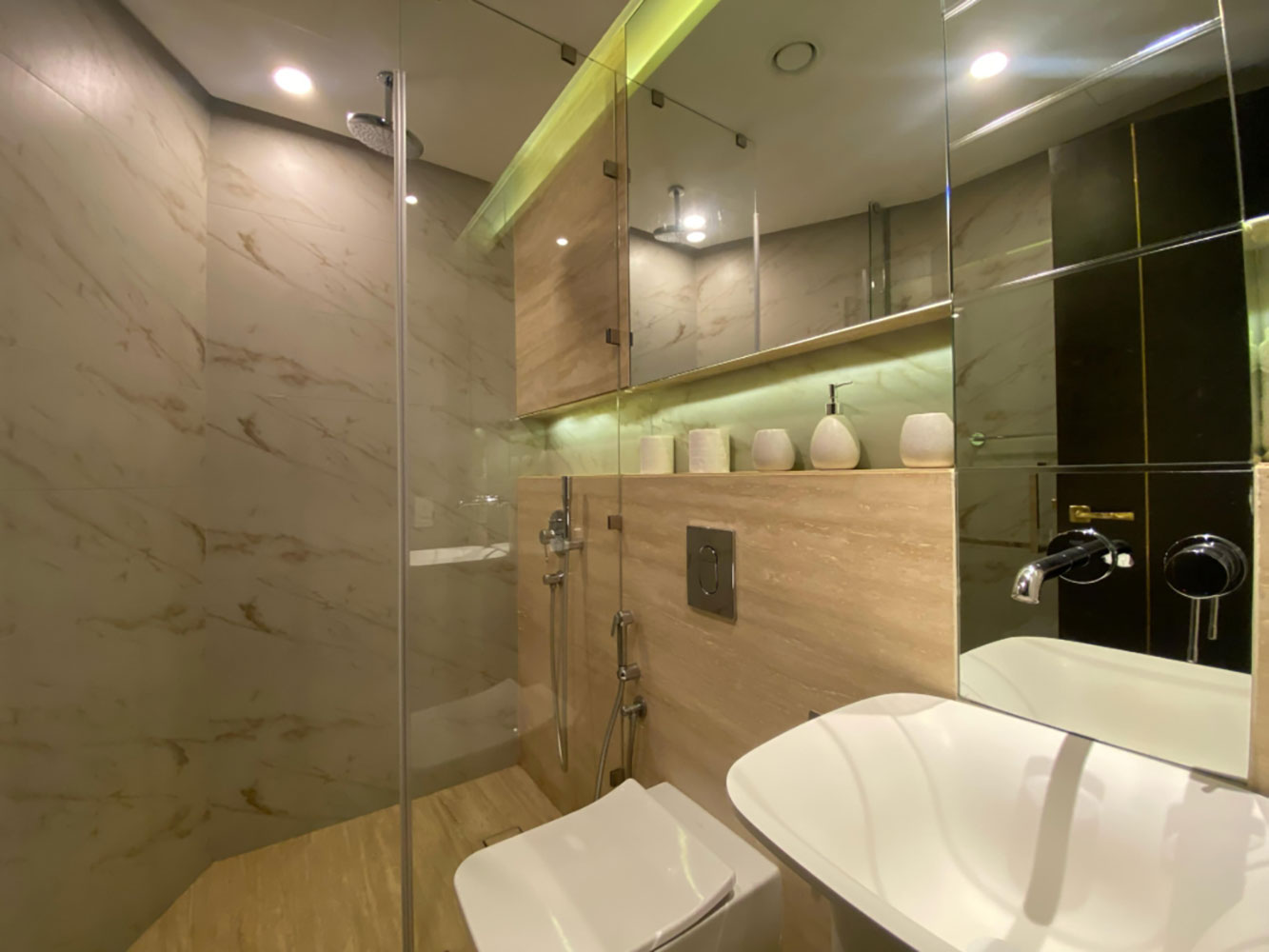 صورة شقة للإيجار في خليج البحرين #4359 3