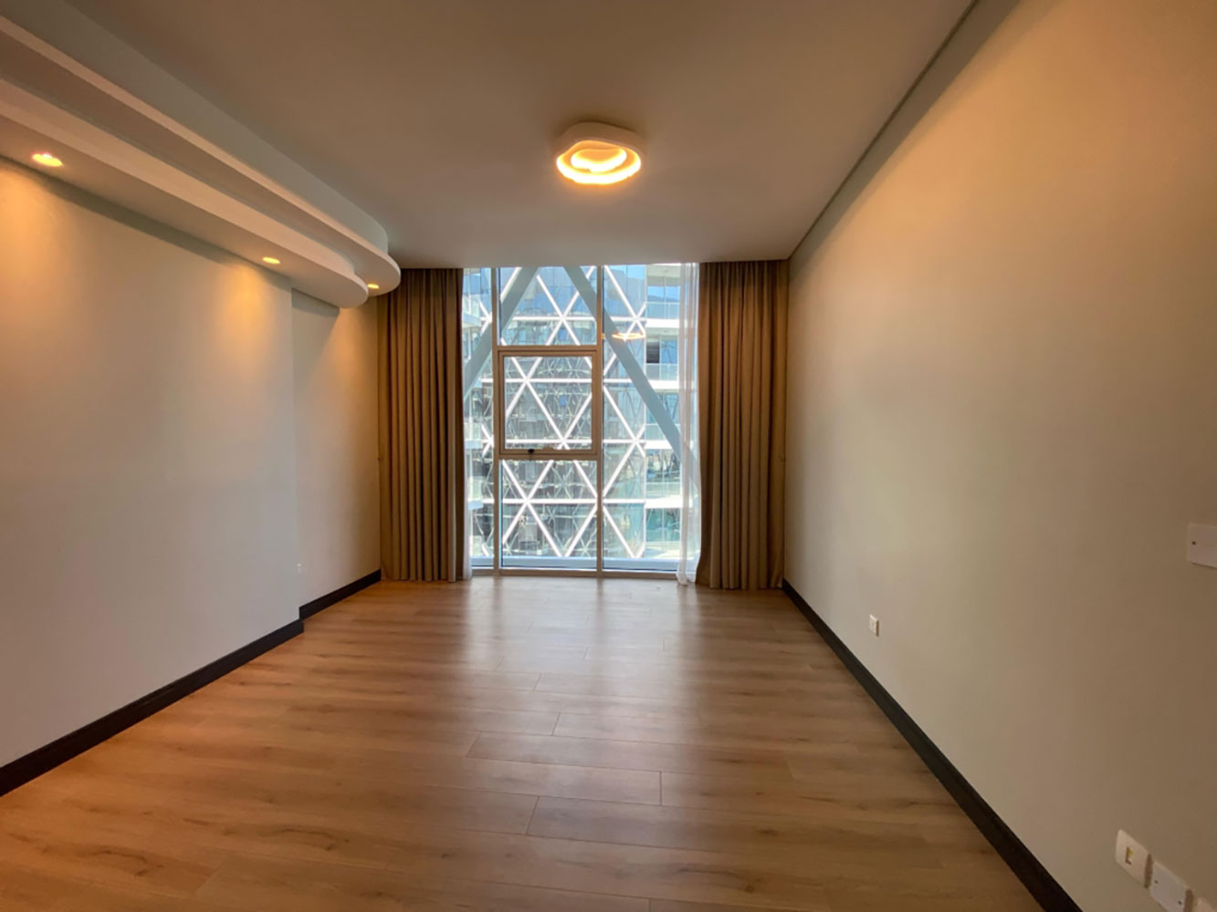 صورة شقة للإيجار في خليج البحرين #4360 7