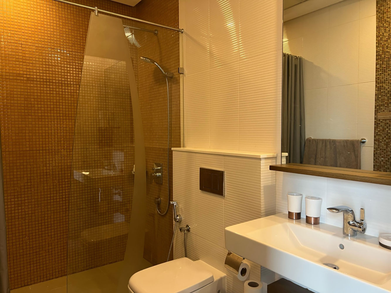 صورة شقة للإيجار في ضاحية السيف #4490 2