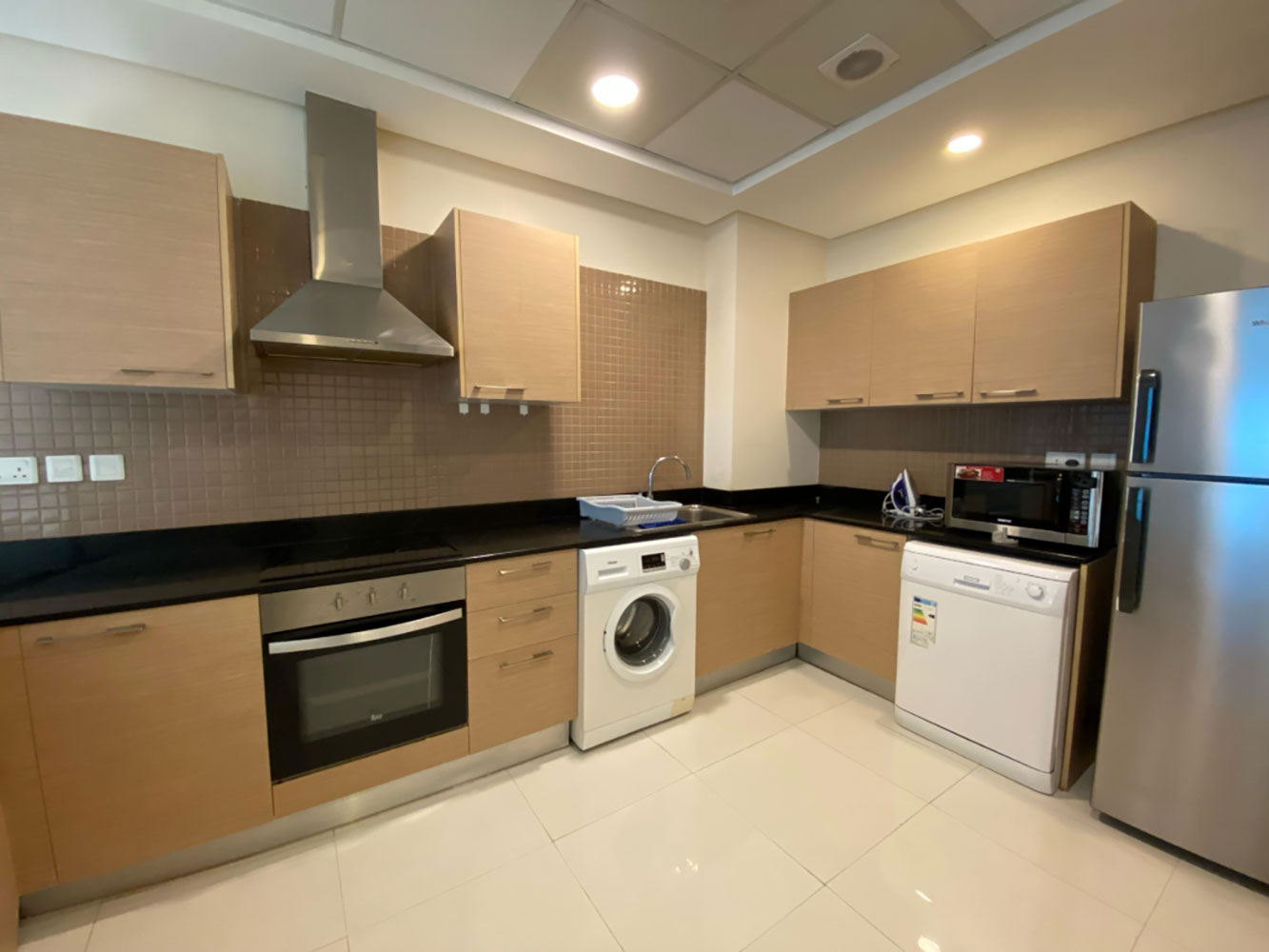 صورة شقة للإيجار في ضاحية السيف #4491 1